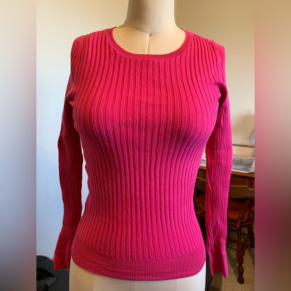 Pink Victoria’s Secret long sleeve sweater